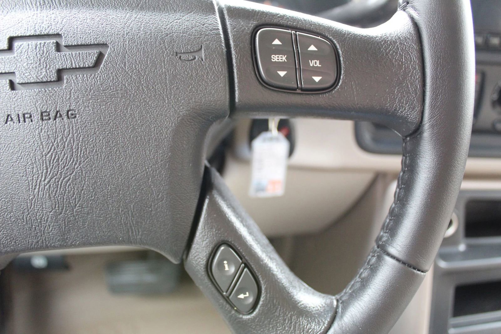 Used 2006 Chevrolet Avalanche LS w/ Preferred Equipment Group RWD image 17