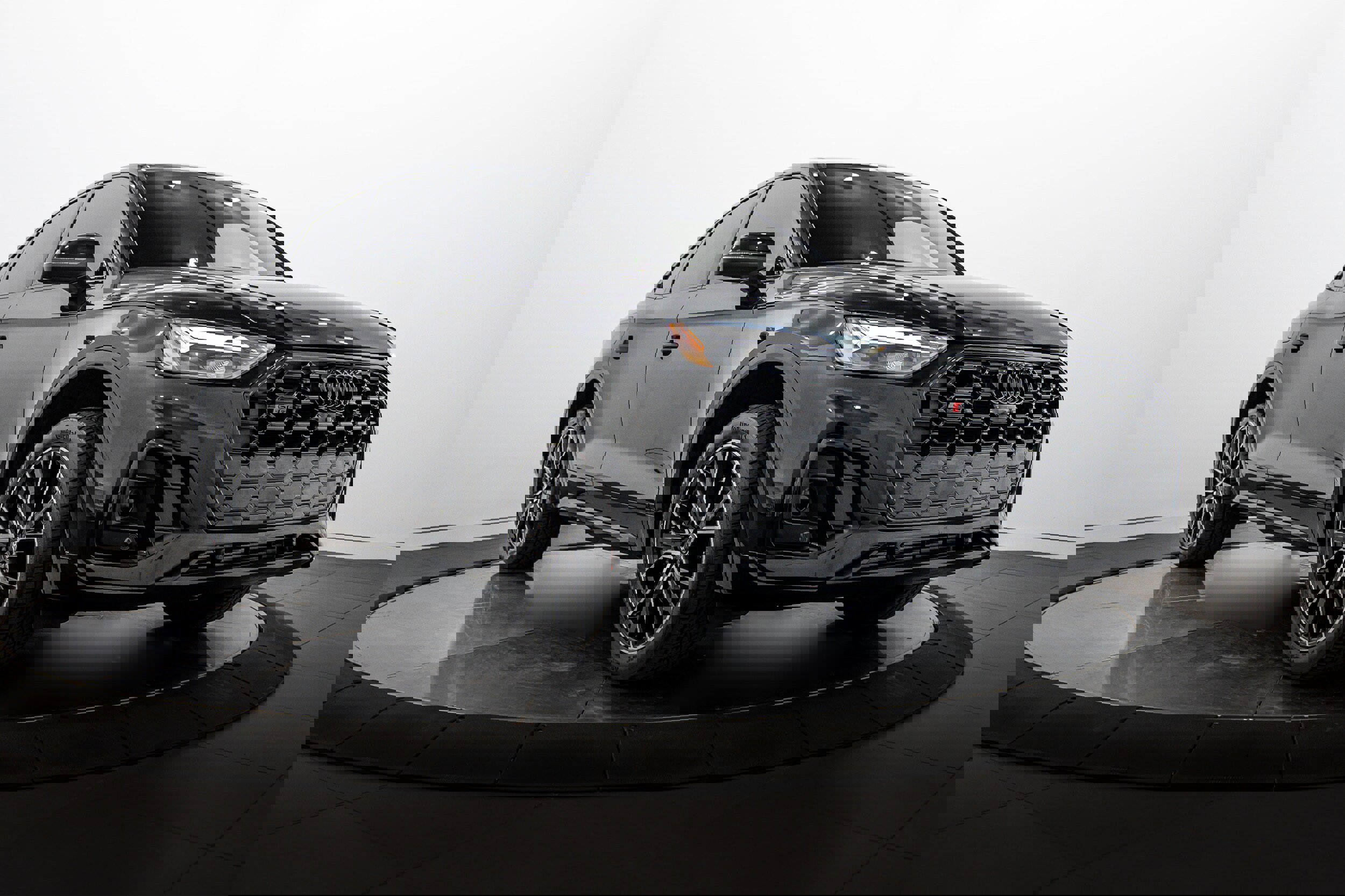 Certified 2023 Audi SQ5 Premium Plus w/ Premium Plus Package image 1