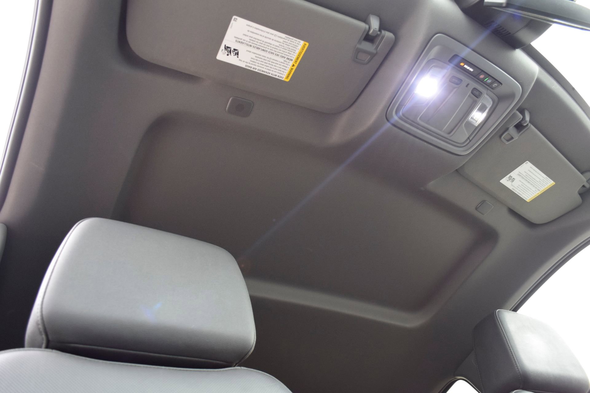 Used 2025 GMC Sierra 1500 SLT image 24