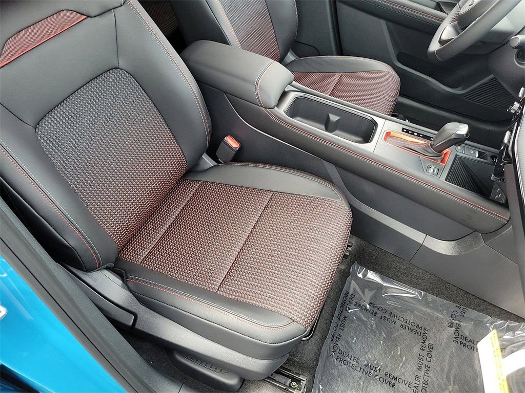 New 2026 Nissan Kicks SR w/ SR Premium Package image 14