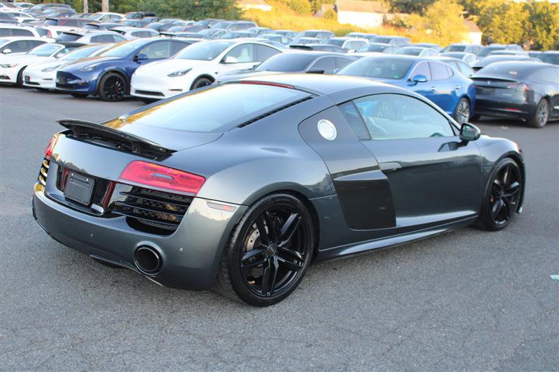 Used 2014 Audi R8 V10 image 8