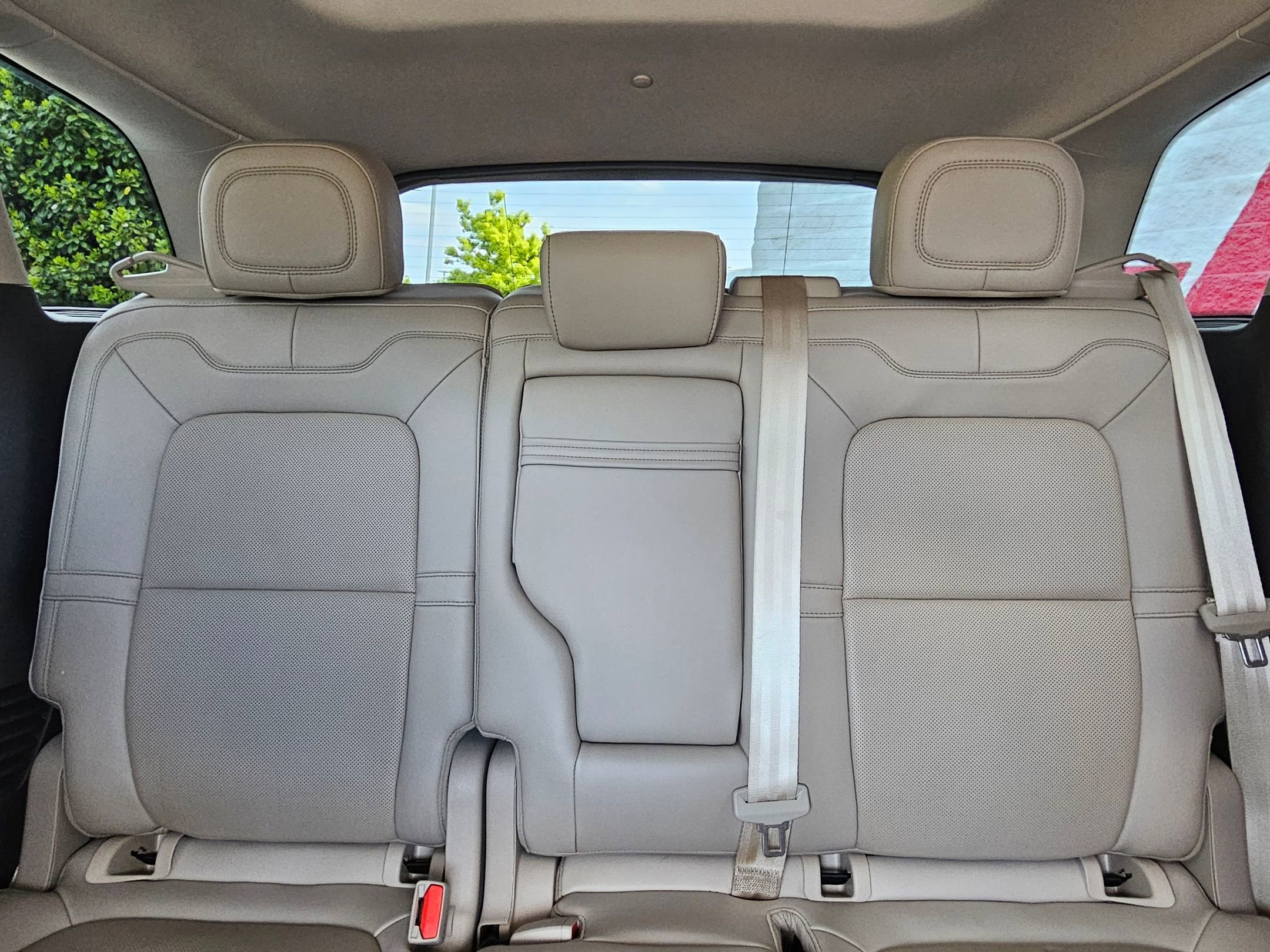 Used 2022 Lincoln Corsair FWD w/ Premium Package image 25