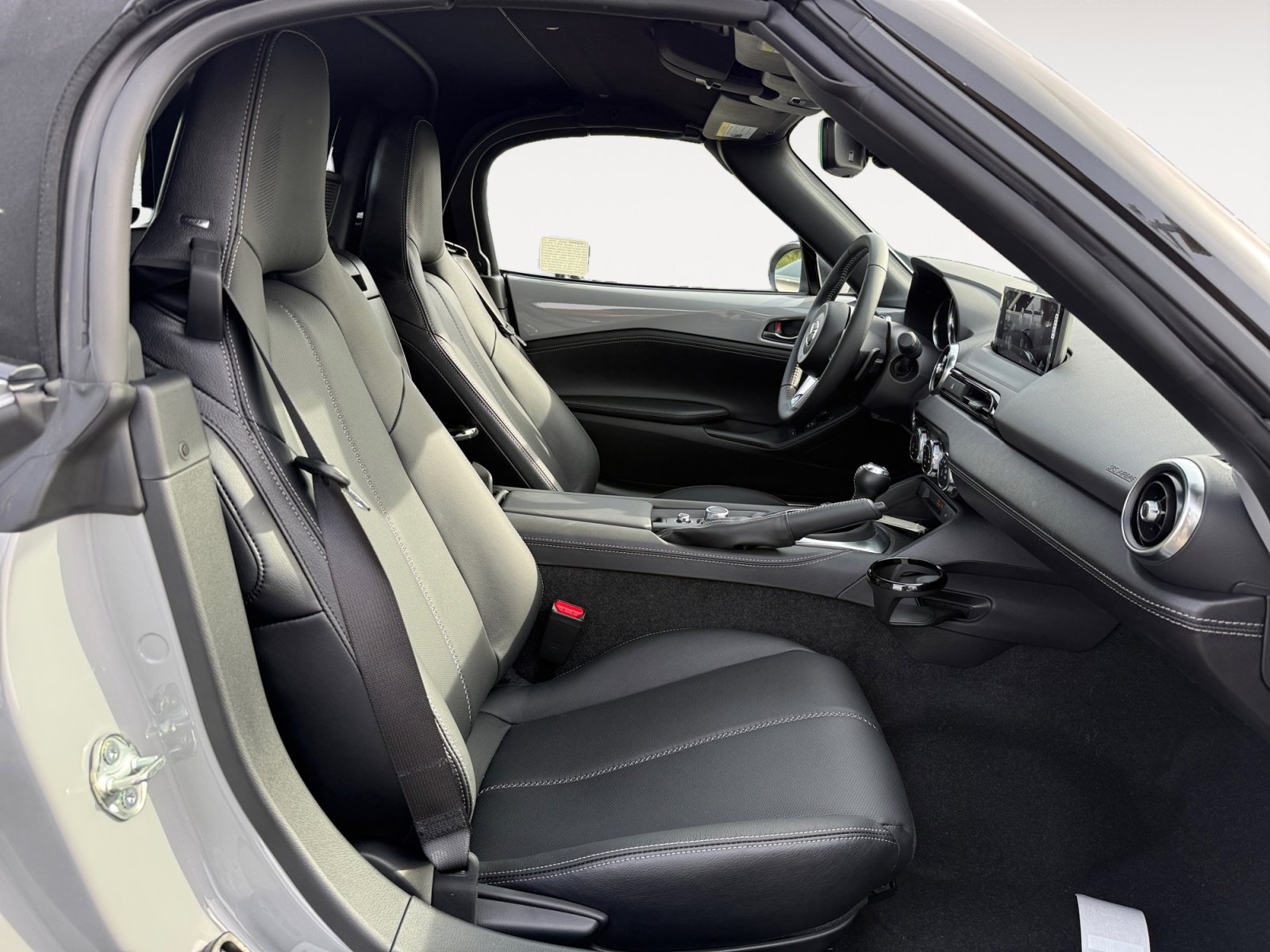 New 2026 MAZDA MX-5 Miata Grand Touring w/ Weather Package image 17