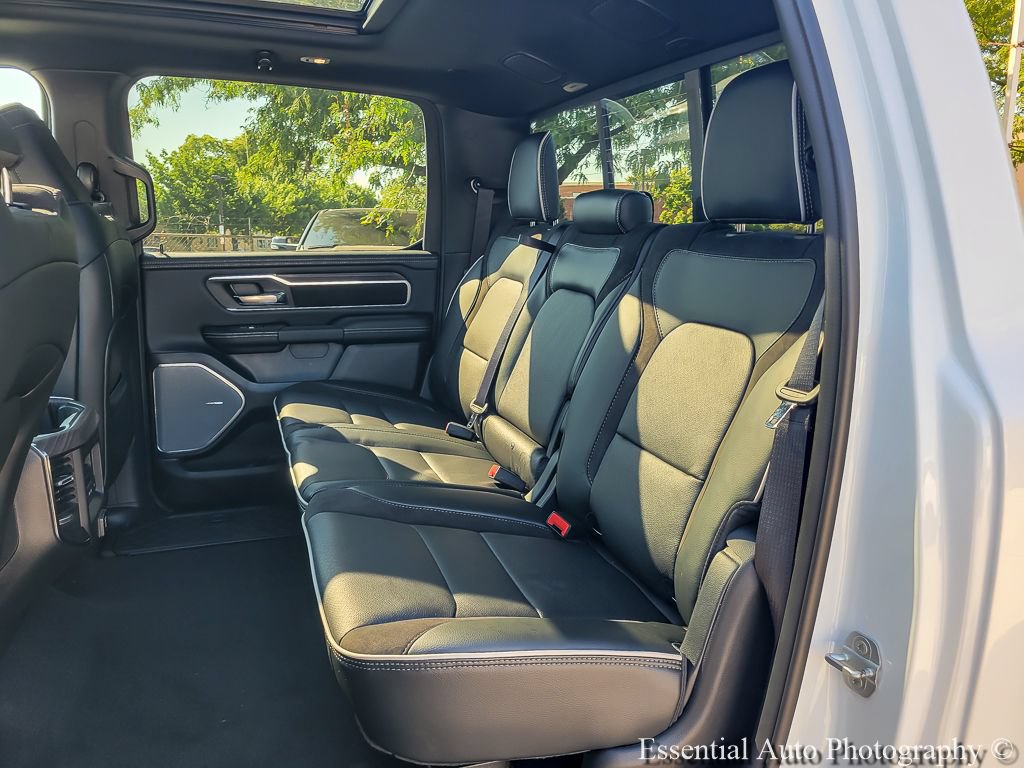 New 2027 RAM 1500 Laramie AWD/4WD image 16