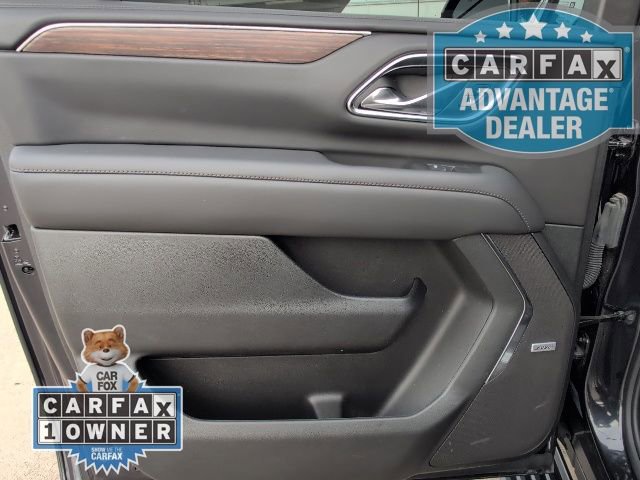Used 2024 Chevrolet Suburban High Country image 12