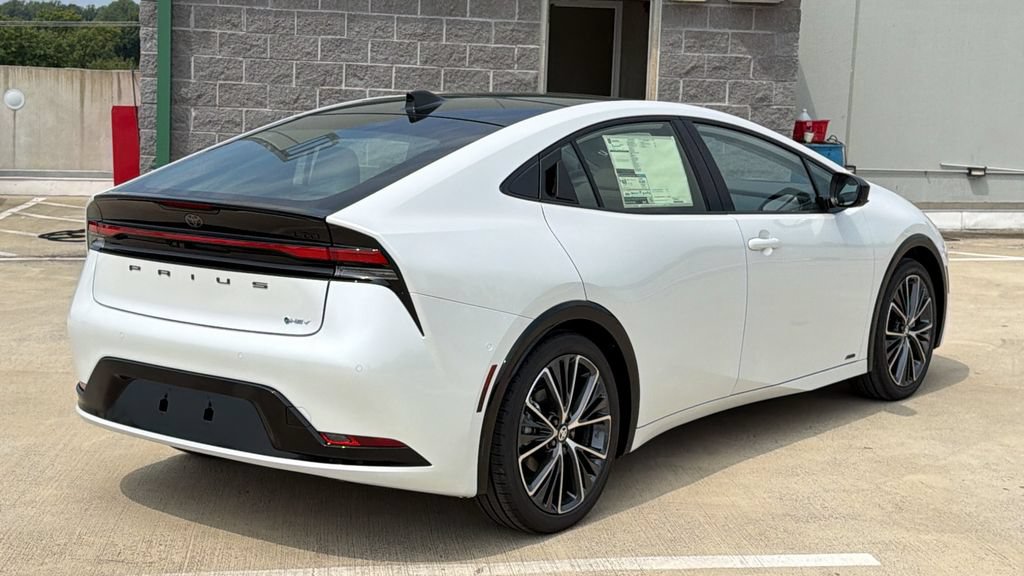 New 2027 Toyota Prius Limited w/ Limited Premium Package AWD/4WD image 4
