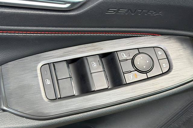 New 2027 Nissan Sentra SR w/ SR All Weather Package FWD image 12