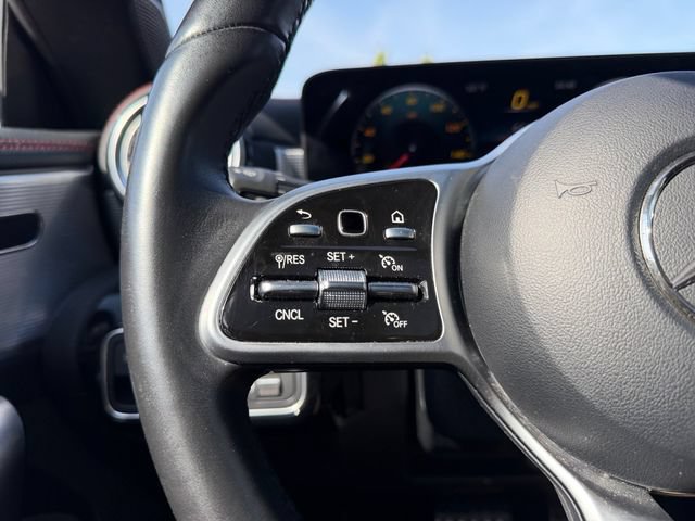 Used 2022 Mercedes-Benz CLA 250 4MATIC image 27