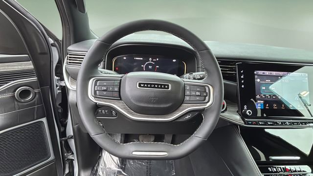 Used 2024 Jeep Wagoneer Series II w/ Premium Group I image 11