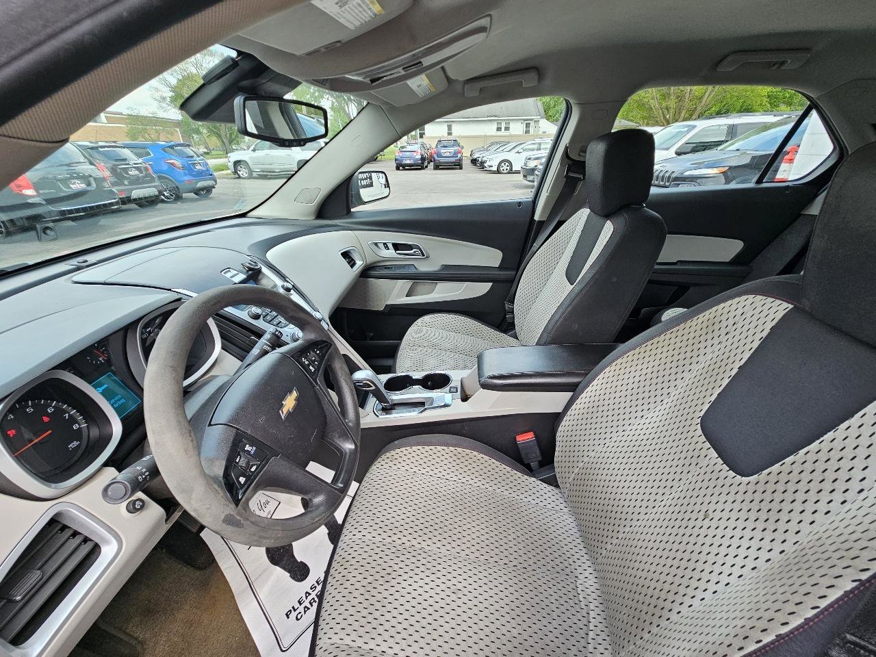 Used 2013 Chevrolet Equinox LS AWD/4WD image 19