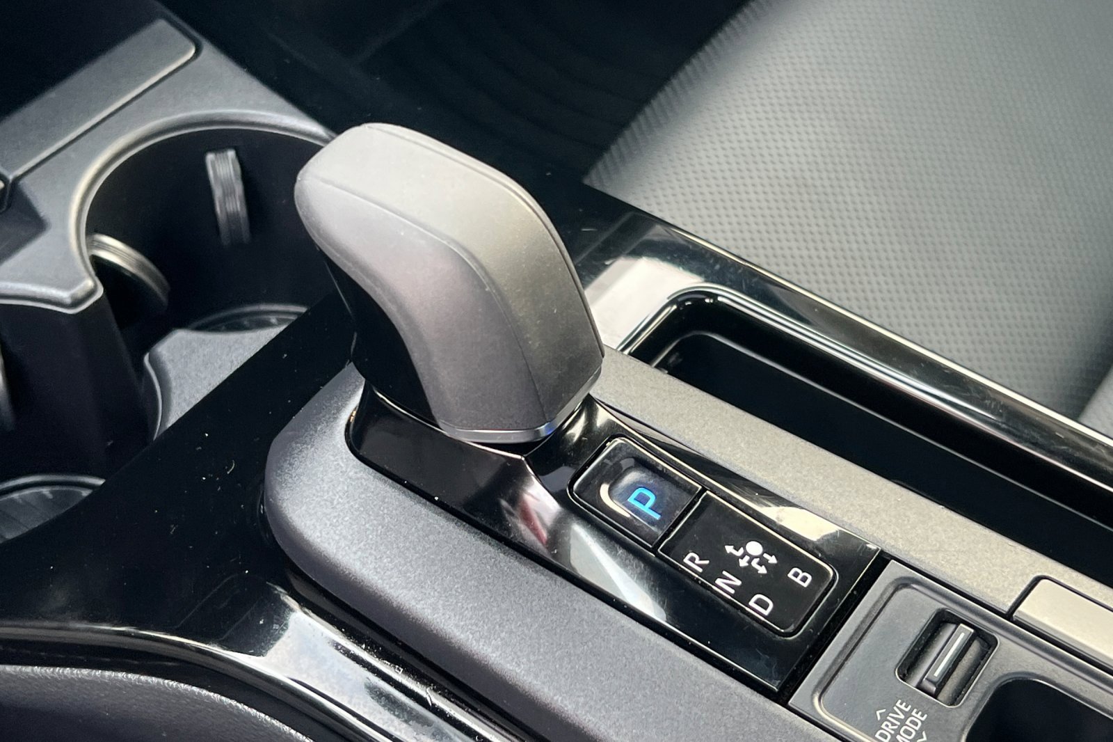 Certified 2024 Toyota Prius Limited image 17