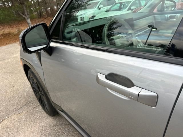 Used 2025 Hyundai Santa Fe Calligraphy image 12