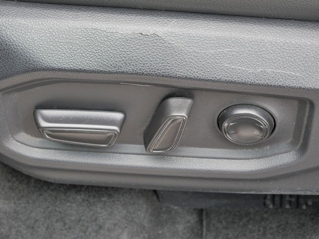 Used 2022 Toyota Tundra Limited image 34