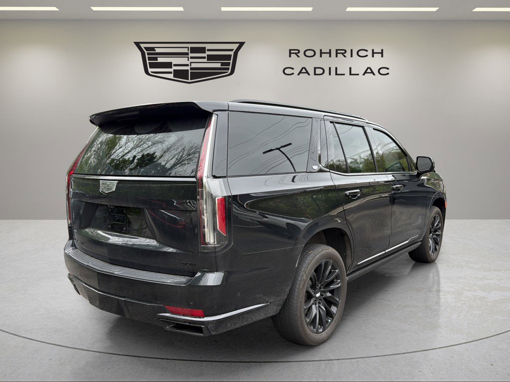 Certified 2022 Cadillac Escalade Sport Platinum w/ LPO, ONYX Package AWD/4WD image 6