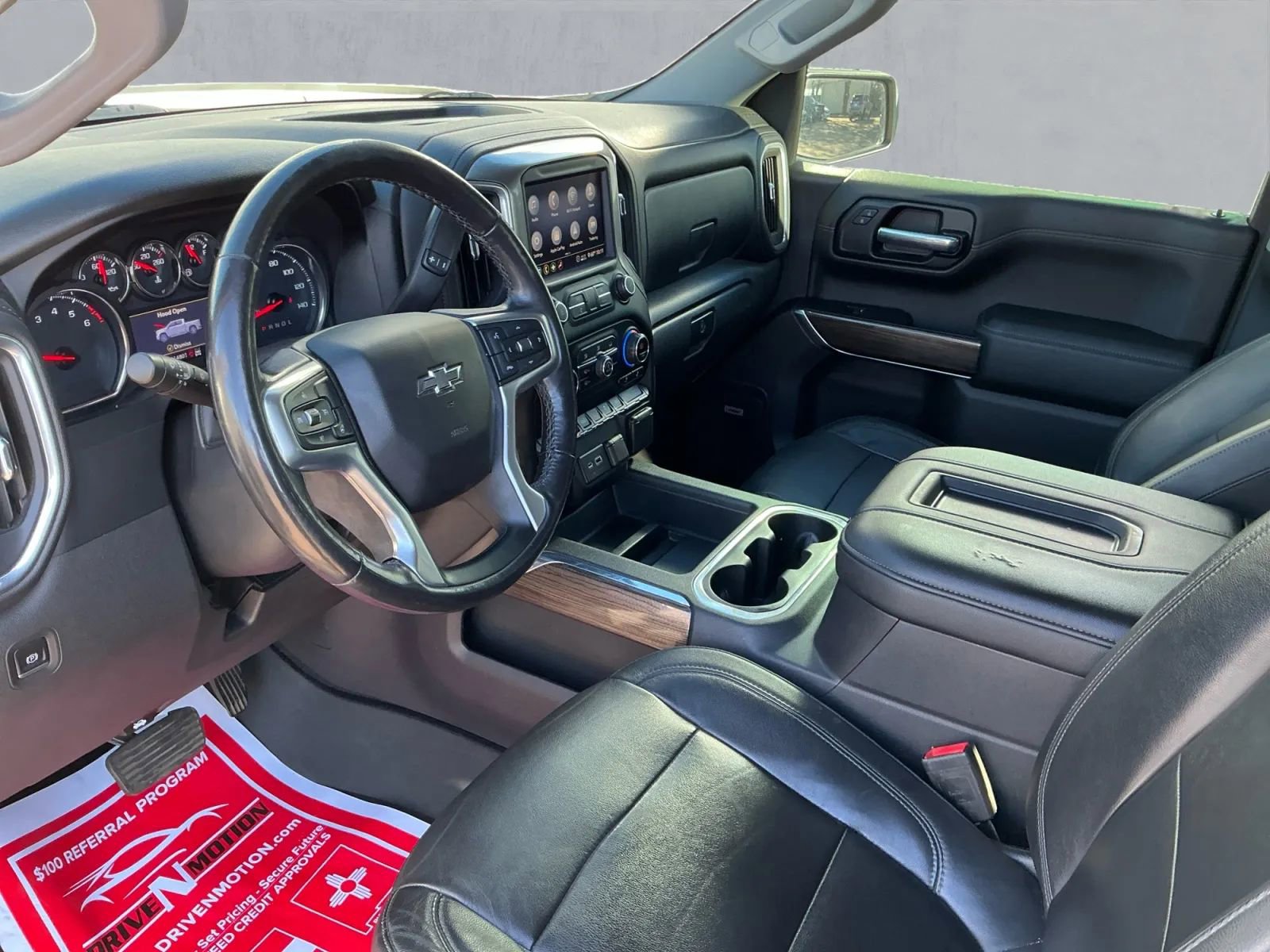 Used 2020 Chevrolet Silverado 1500 LT Trail Boss image 13