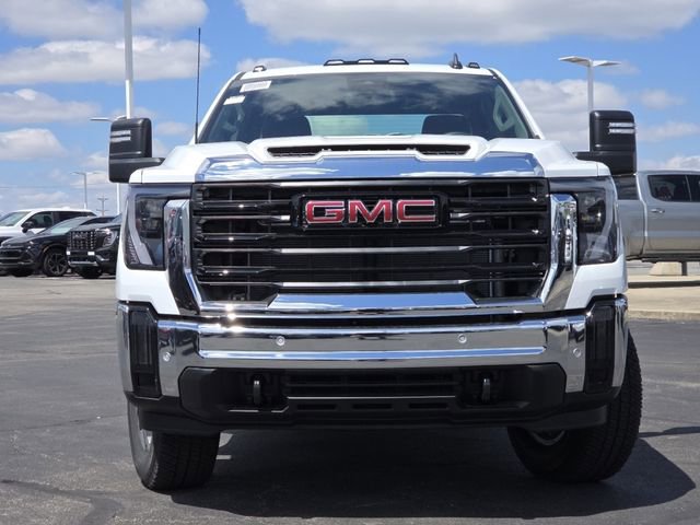 New 2026 GMC Sierra 3500 Pro w/ 1SA Pro Safety Plus Package AWD/4WD image 15