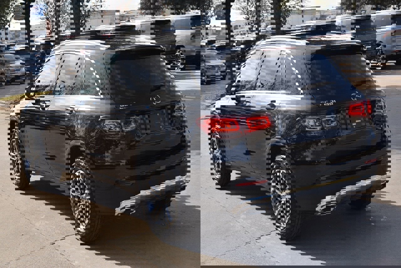 Used 2022 Mercedes-Benz GLC 300 image 10