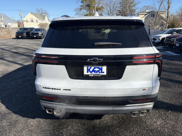 New 2026 Chevrolet Traverse Z71 w/ Enhanced Driving Package image 5