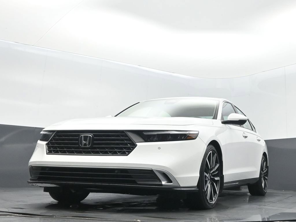 Certified 2023 Honda Accord Touring image 8