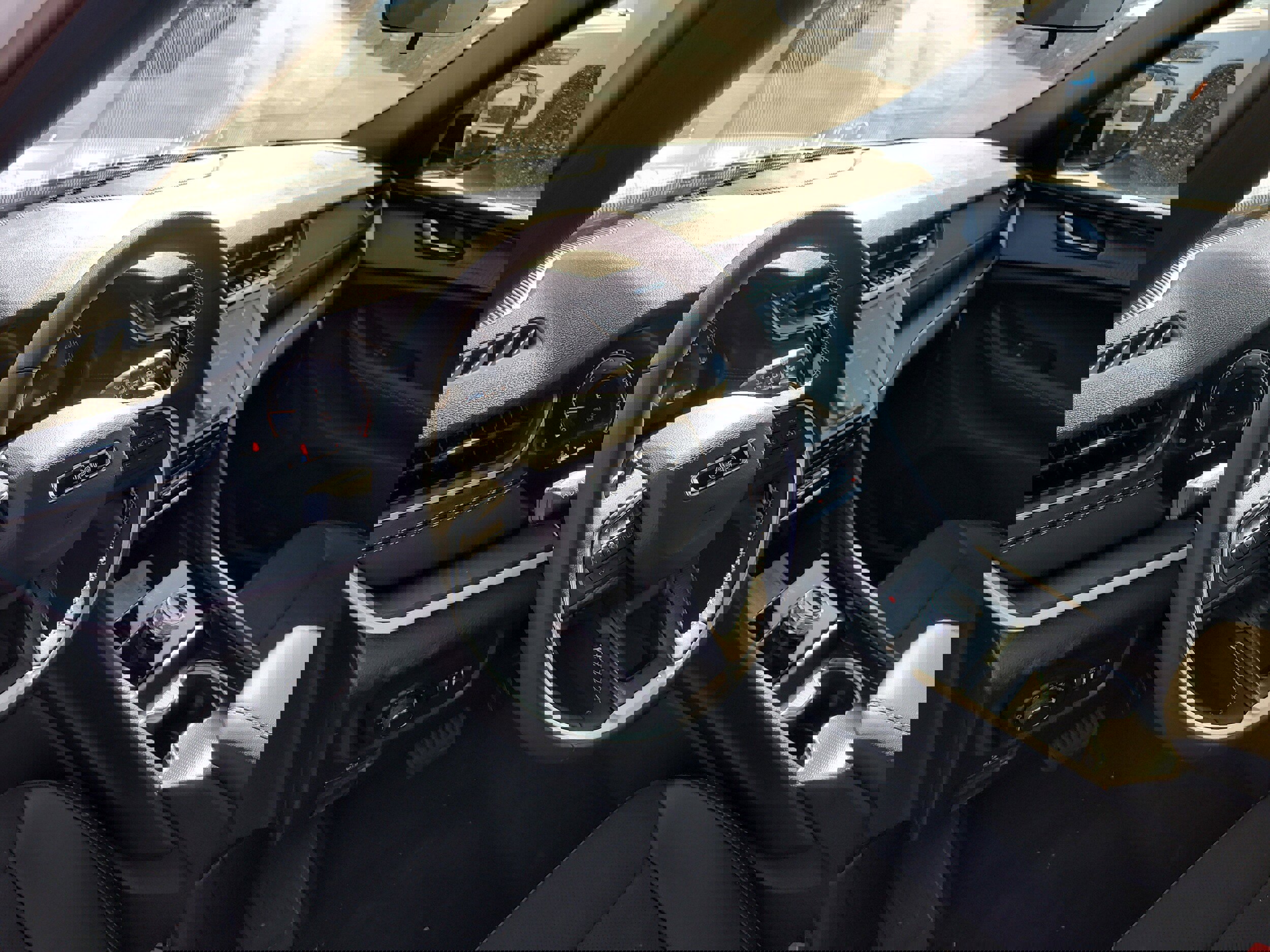 New 2025 Jeep Grand Cherokee L Altitude image 17