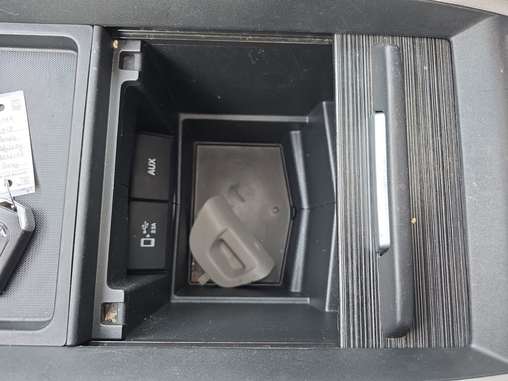 Used 2018 Honda Odyssey EX-L image 35