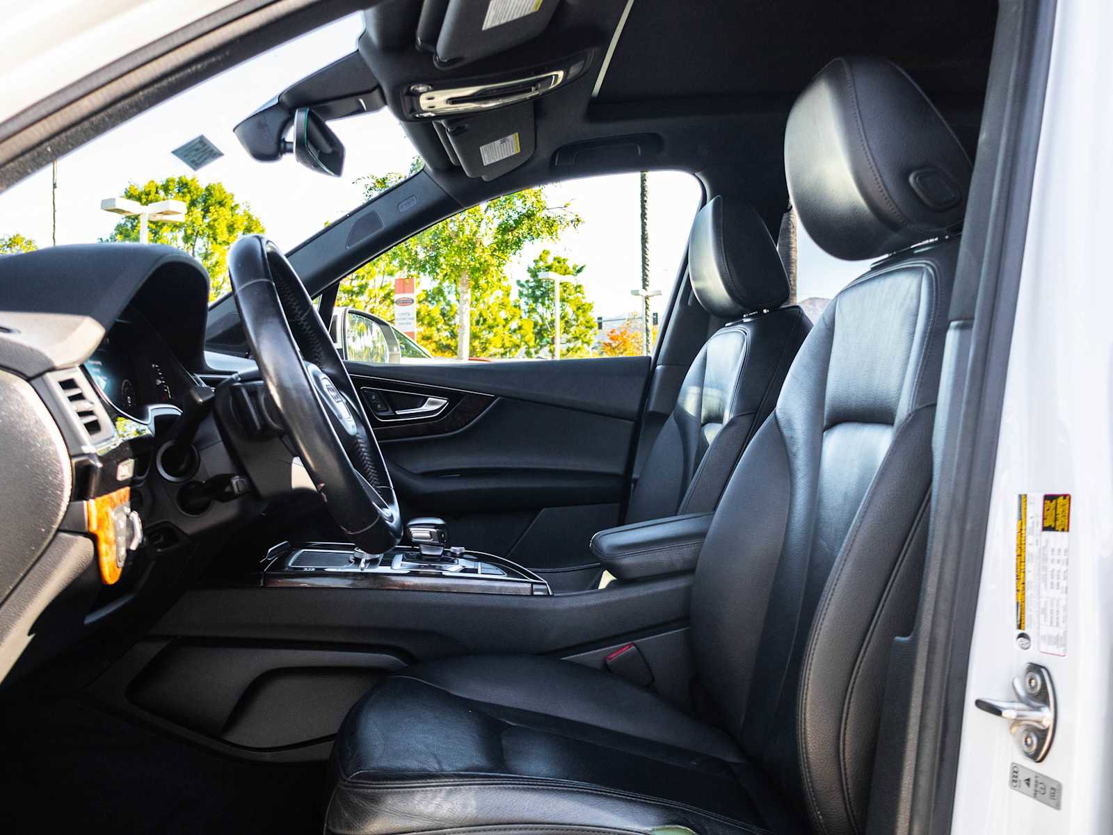 Used 2017 Audi Q7 3.0T Premium Plus image 15