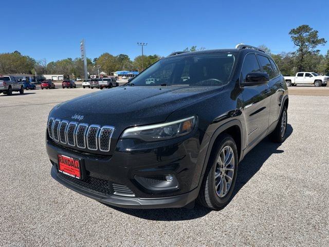 Used 2019 Jeep Cherokee Latitude Plus image 3