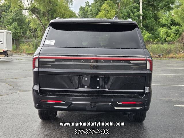 New 2026 Lincoln Navigator Reserve AWD/4WD image 4