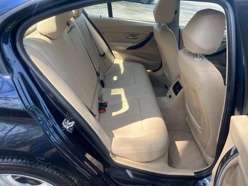 Used 2015 BMW 328i xDrive Sedan image 17