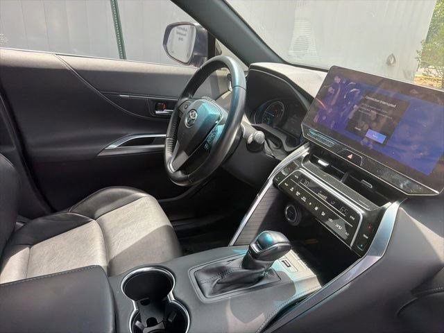 Used 2023 Toyota Venza Nightshade AWD/4WD image 14