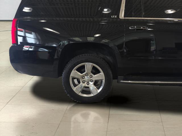 Used 2016 Chevrolet Suburban LTZ AWD/4WD image 32