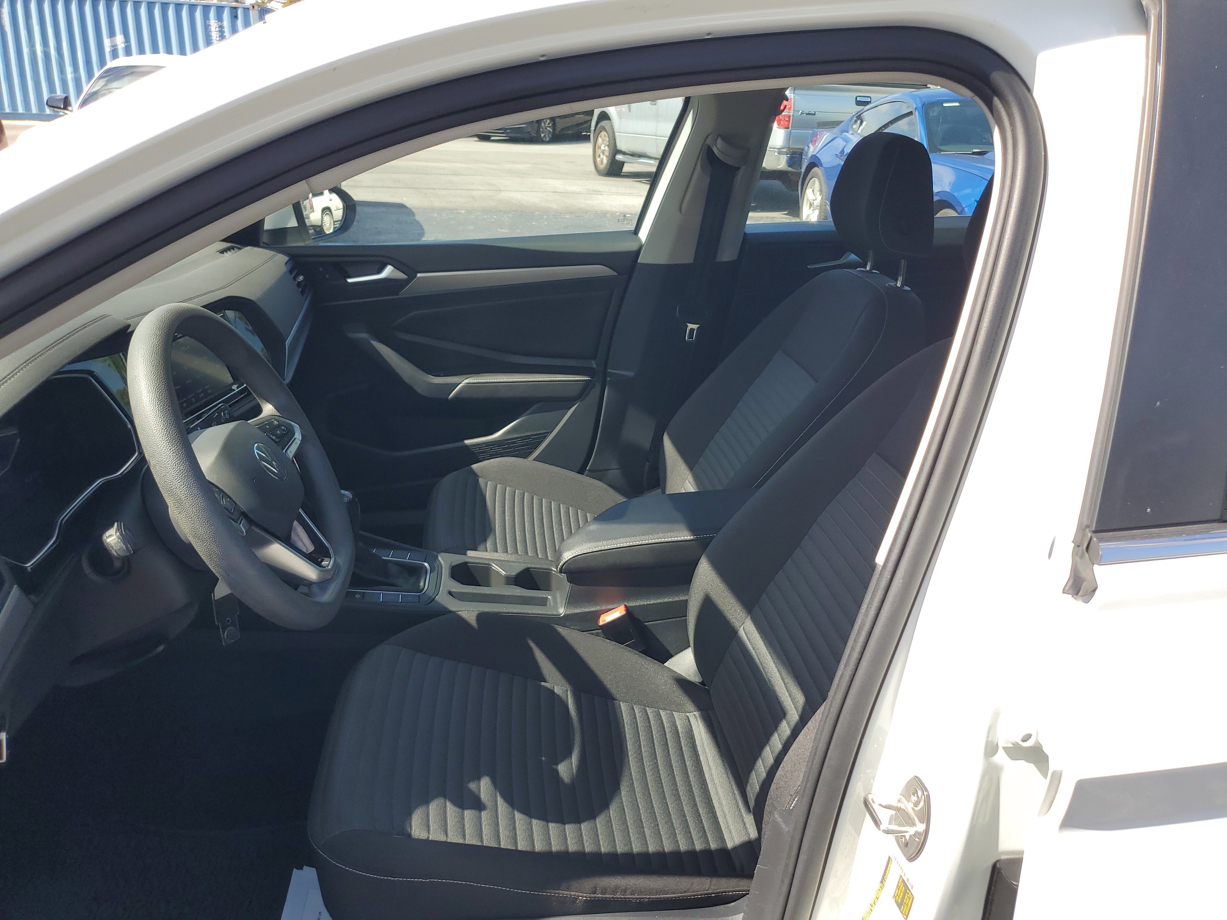Certified 2023 Volkswagen Jetta S image 22