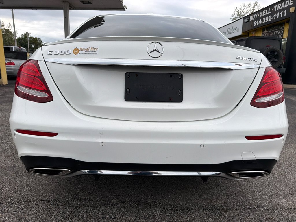 Used 2017 Mercedes-Benz E 300 4MATIC image 13