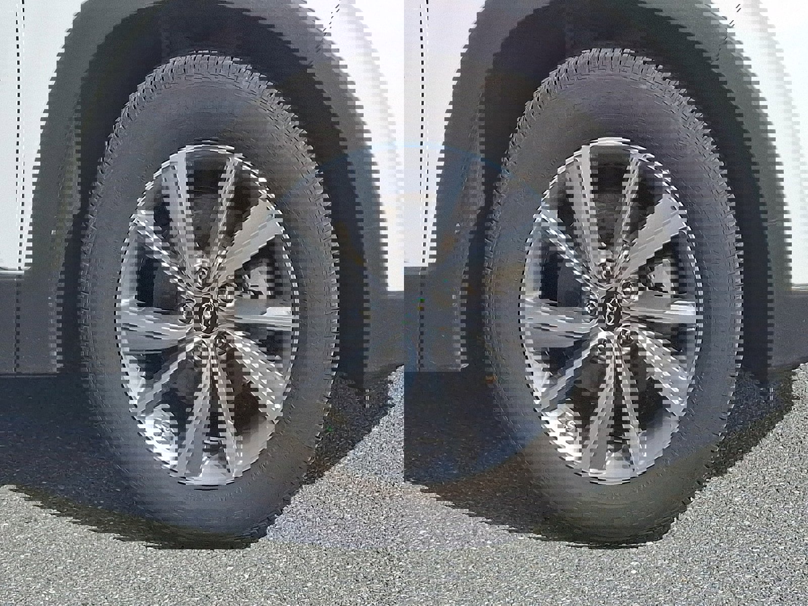 Used 2020 Hyundai Santa Fe Limited image 9