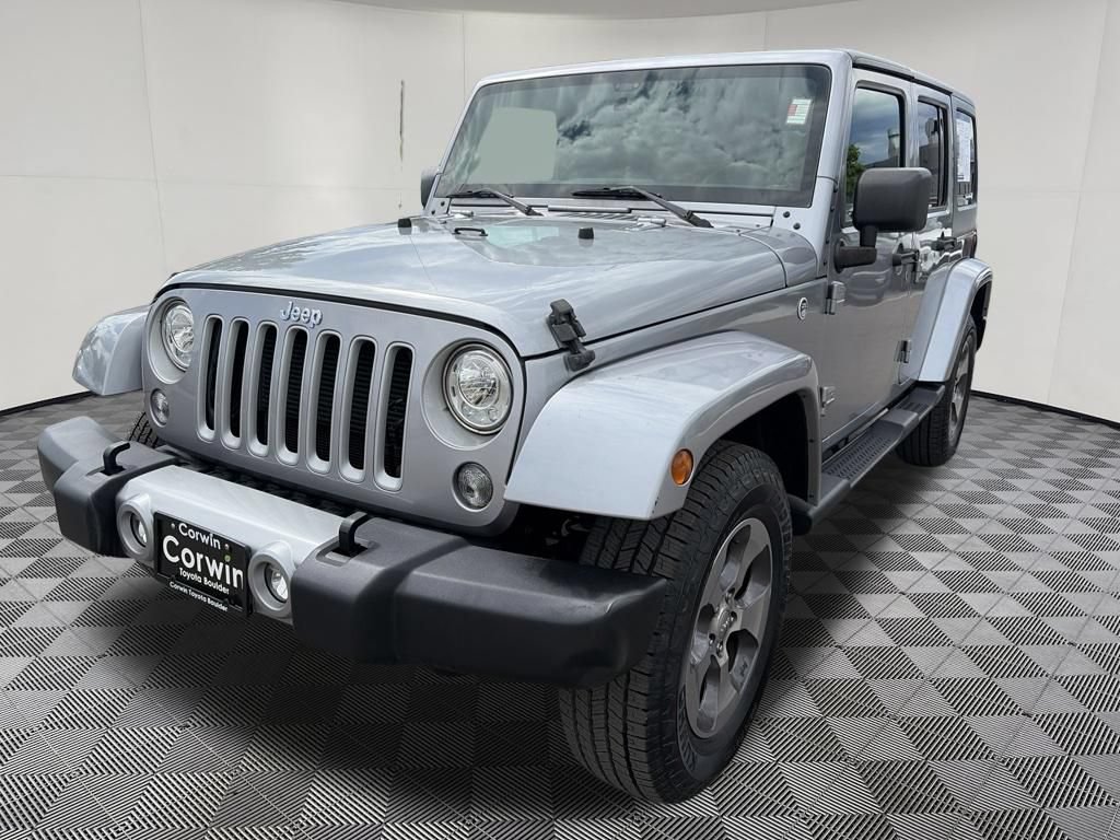 Used 2017 Jeep Wrangler Unlimited Sahara w/ Connectivity Group AWD/4WD image 3