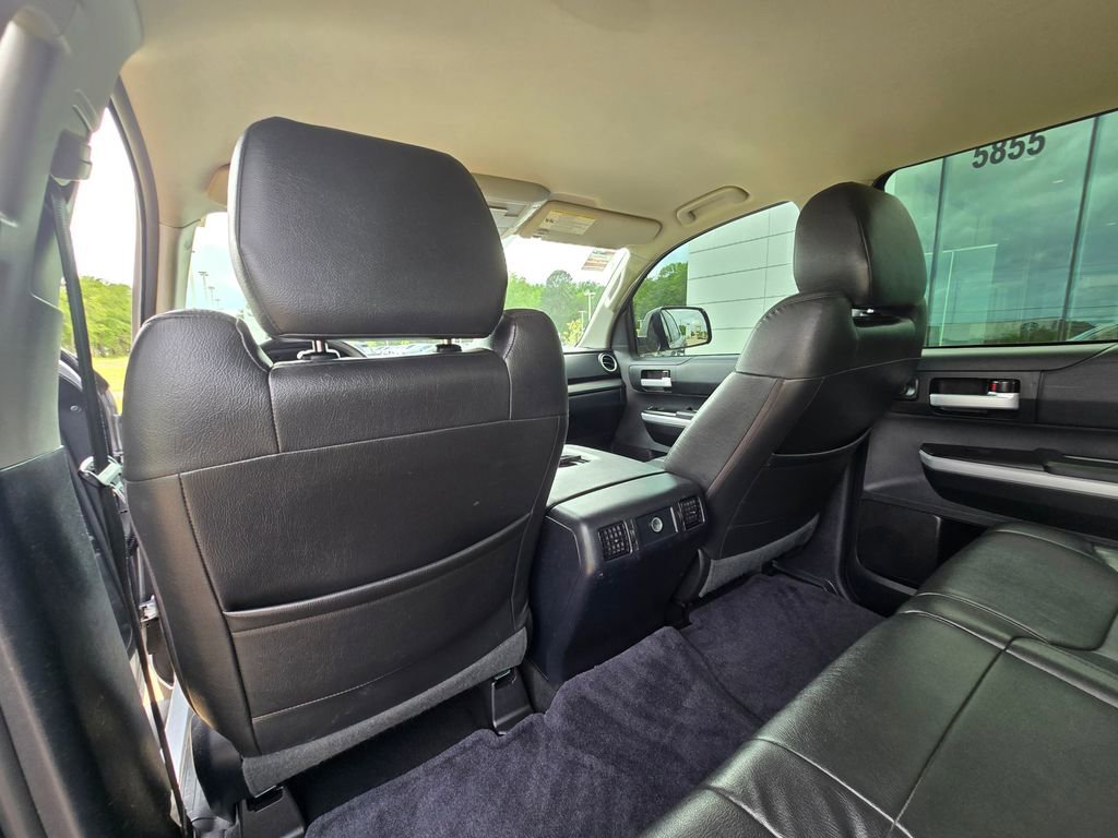 Used 2018 Toyota Tundra SR5 w/ SR5 Upgrade Package AWD/4WD image 19