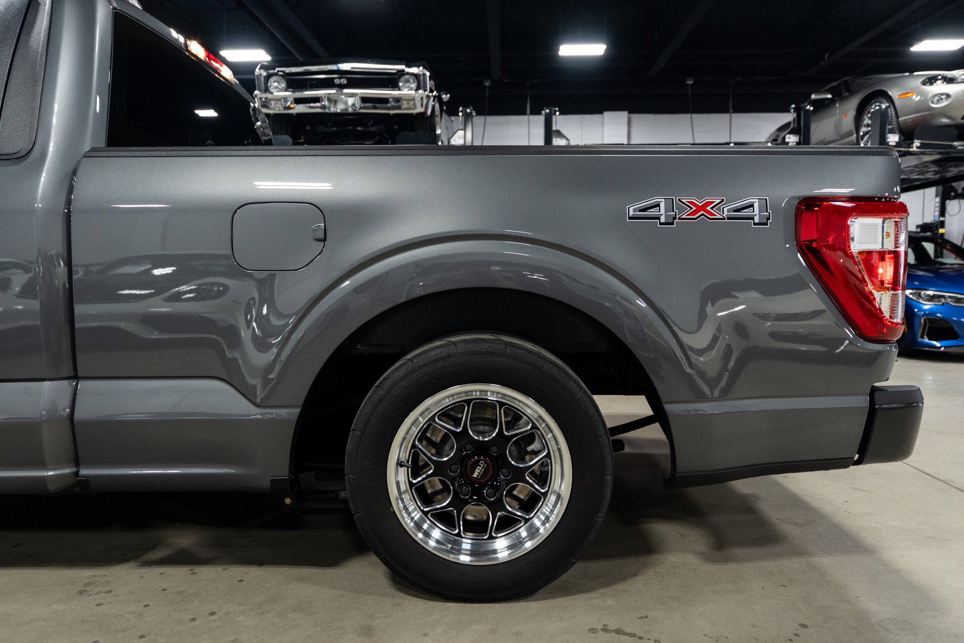 Used 2023 Ford F150 XL w/ Trailer Tow Package image 4