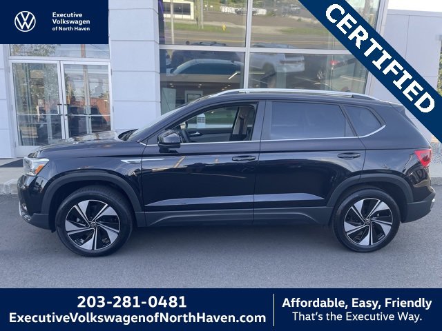 Certified 2024 Volkswagen Taos SE w/ Panoramic Sunroof Package