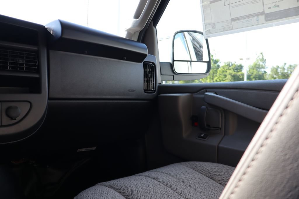 New 2025 Chevrolet Express 2500 w/ Driver Convenience Package RWD image 43