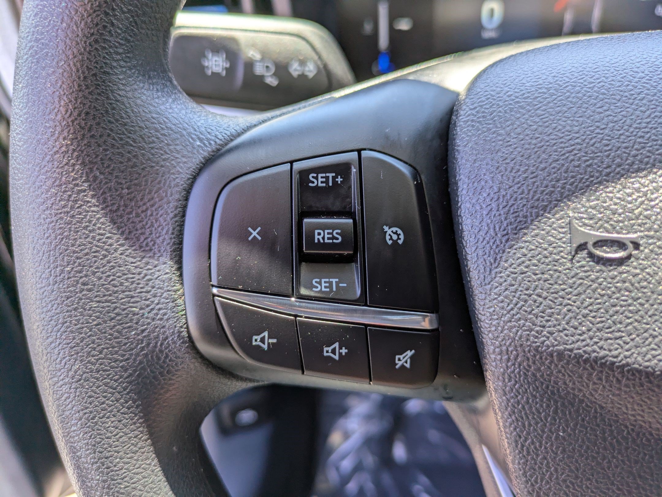 Certified 2025 Ford Maverick XLT w/ Equipment Group 301A AWD/4WD image 19
