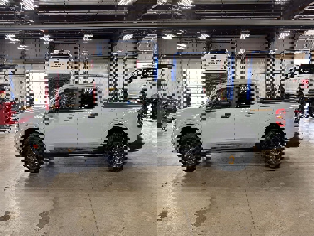 Used 2024 Ford Maverick Tremor w/ Tremor Off-Road Package image 5