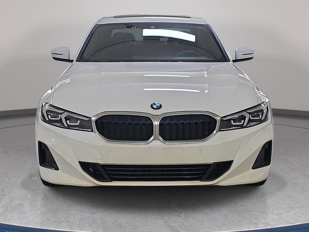 Certified 2023 BMW 330i Sedan w/ Driving Assistance Package RWD image 3