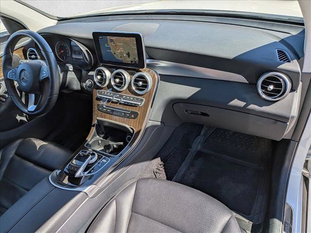 Used 2016 Mercedes-Benz GLC 300 image 22