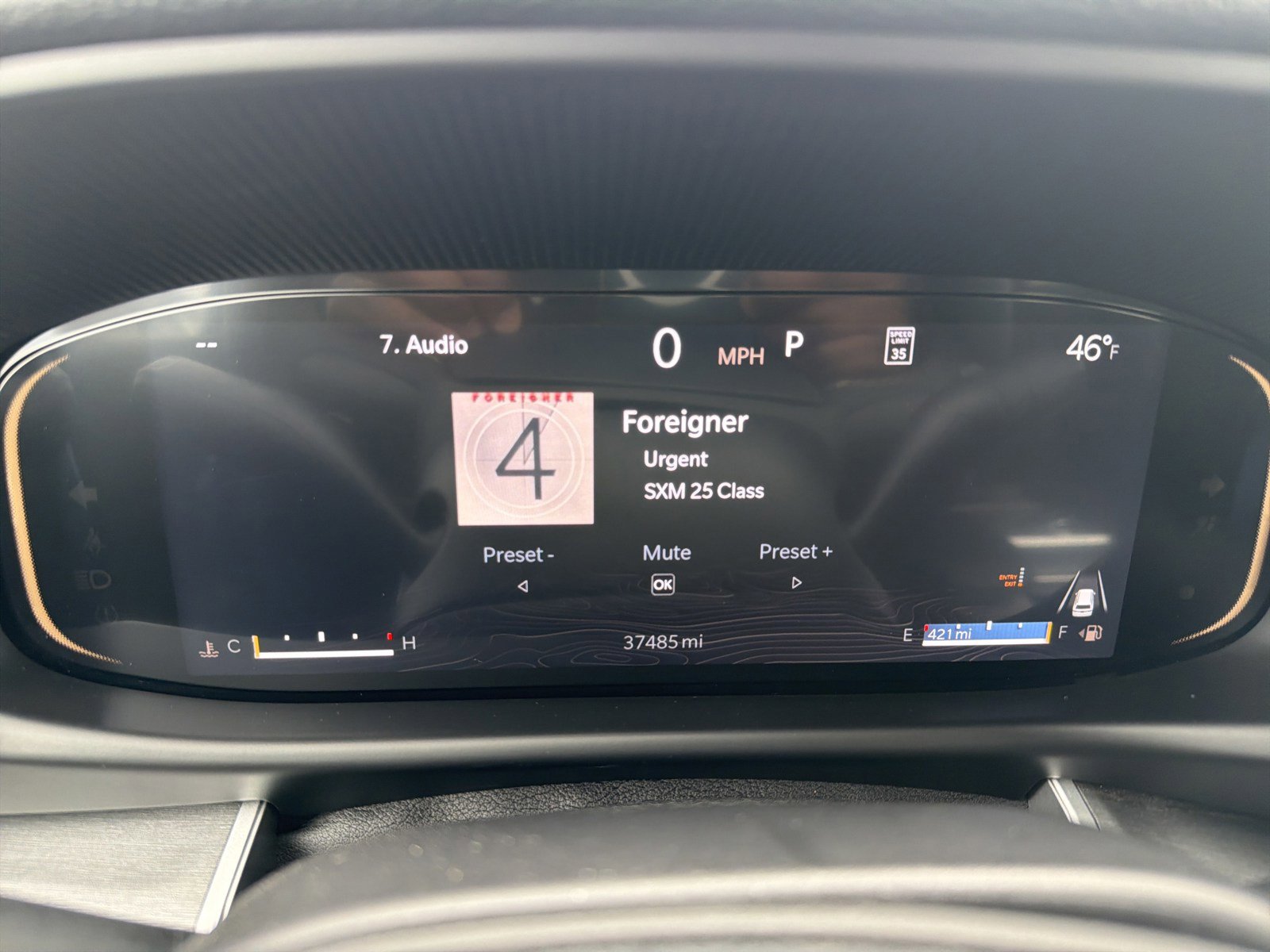 Used 2025 Jeep Wagoneer L Series III AWD/4WD image 21