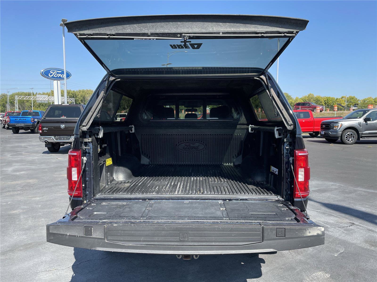 Used 2022 Ford F150 XLT w/ Equipment Group 302A High AWD/4WD image 6