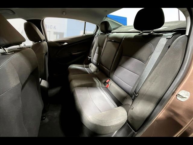 Used 2019 Chevrolet Cruze LT w/ Convenience Package image 20