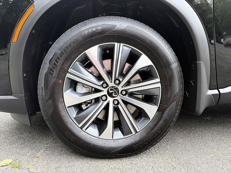 New 2027 INFINITI QX60 Pure AWD/4WD image 8