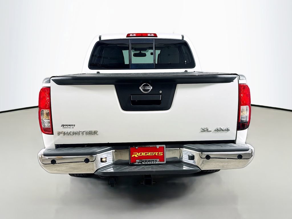 Used 2016 Nissan Frontier SL w/ Moonroof Package AWD/4WD image 7