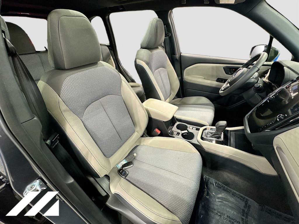 Certified 2025 Subaru Forester Premium image 32