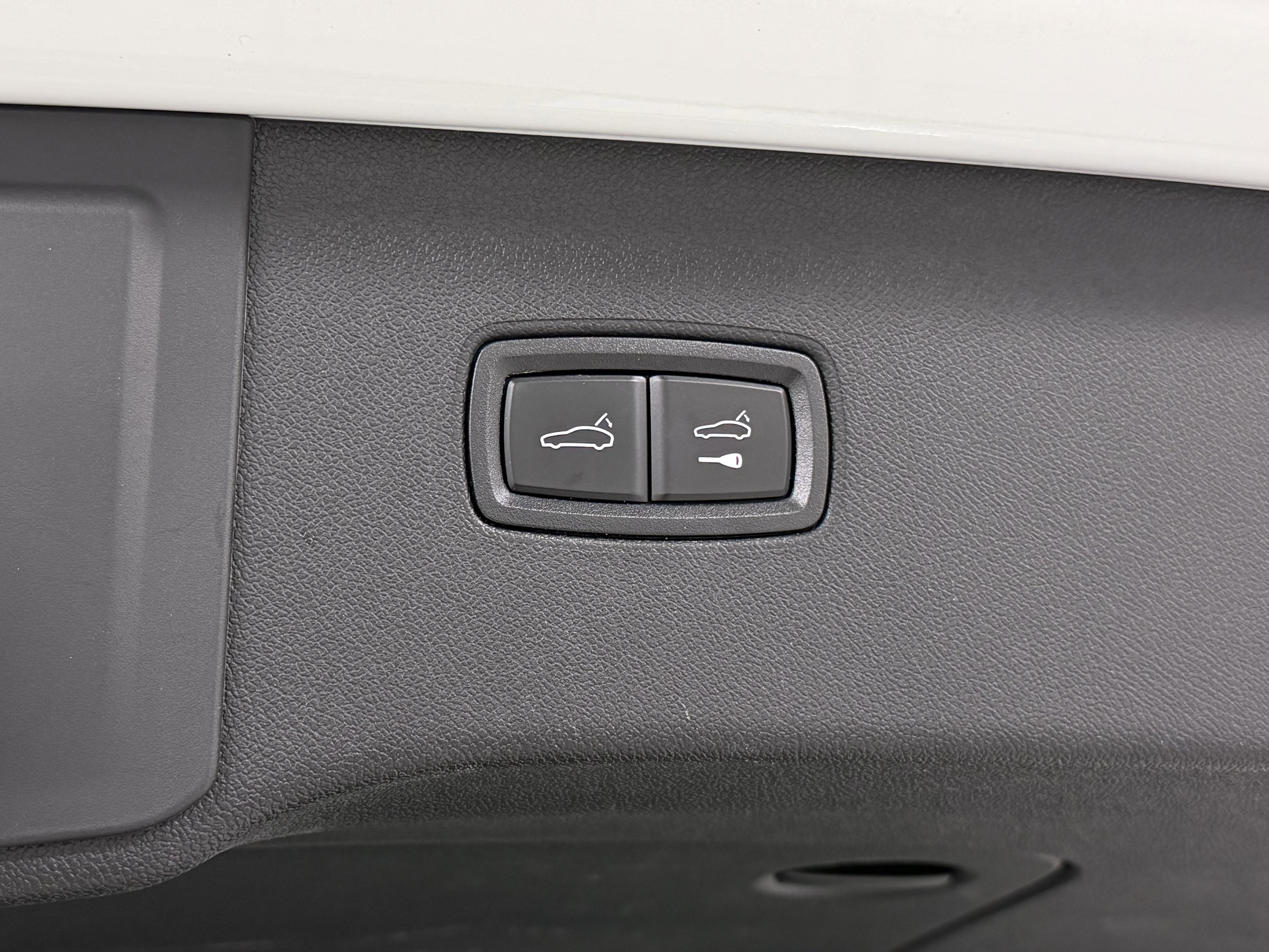 Certified 2024 Porsche Cayenne S image 58